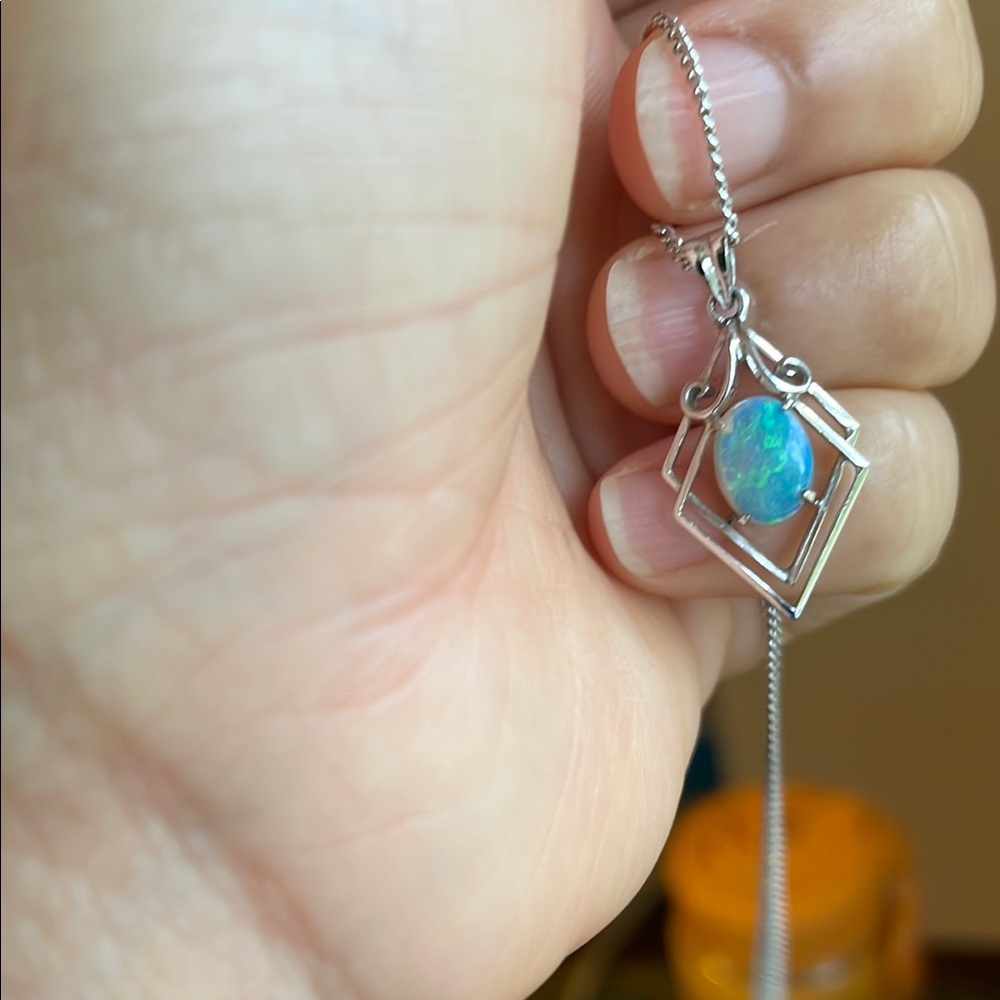 10 K White Gold & Opal Pendant Necklace - Picture 7 of 7
